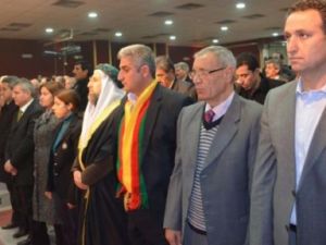 Kürtler Özerklik İlan Etti