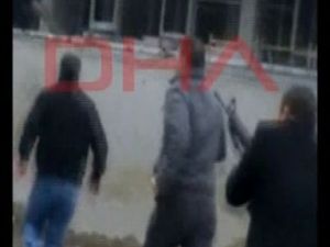 MHP'ye Saldıranlarda  Kaleşnikof mu?