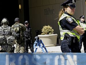 Boston saldırısı şüphelisinin görüntüleri ele geçti