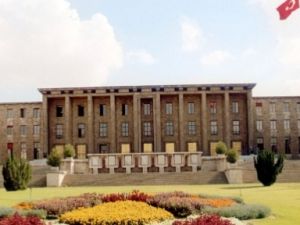 Neden Yeminini Tutmuyorsun?