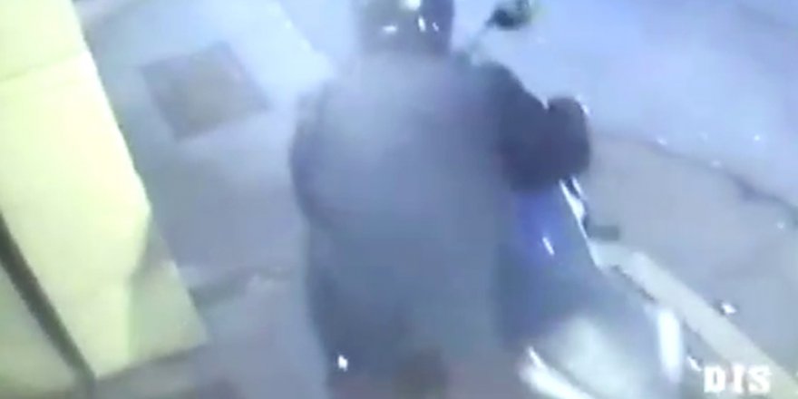 Kapısının önünden 25 Bin Liralık motosikleti böyle çalındı
