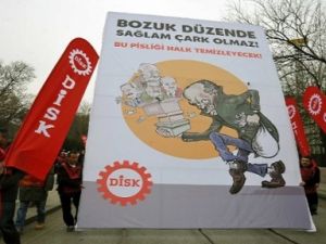 Onbinler Yolsuzlukların Hesabını Sordu