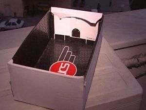 POLİS AYAKKABI KUTUSU’NU TUTUKLADI