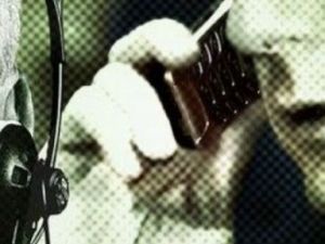 'Polis Geldi Baba' 'Kaç Oğlum Kaç'